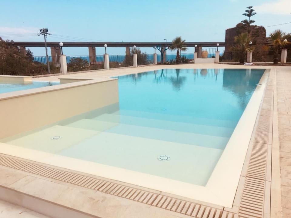 Agriturismo Villa Orchidea Ali Terme Bagian luar foto